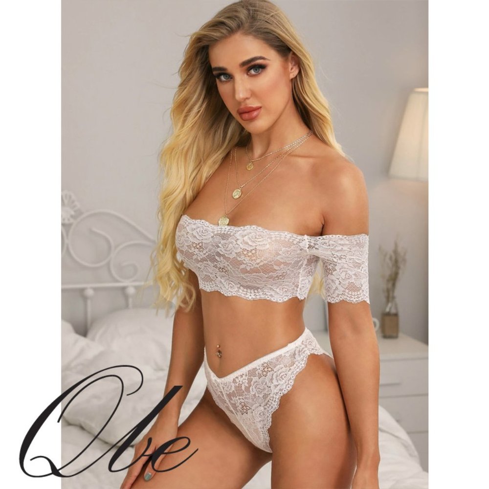 QBE Floral Lace Top + Panty